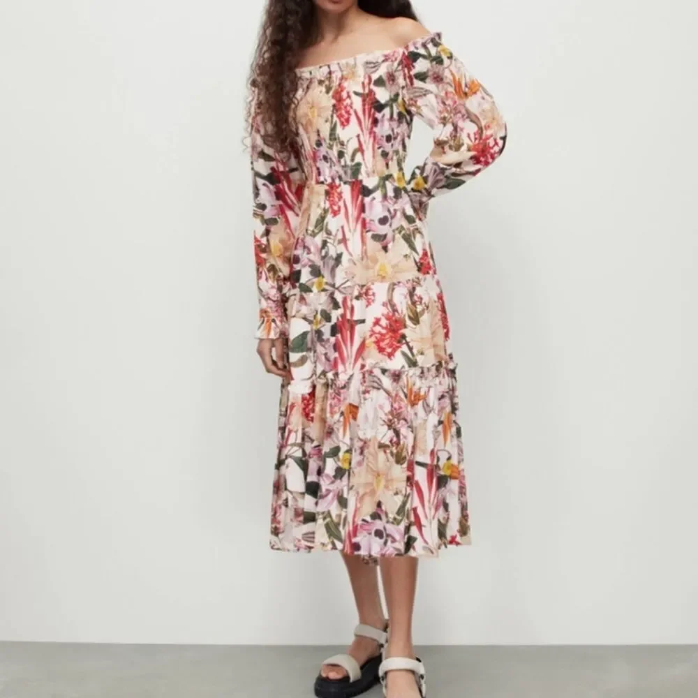 under the pagoda maxi dress Amata Under The Pagoda Maxi Dress